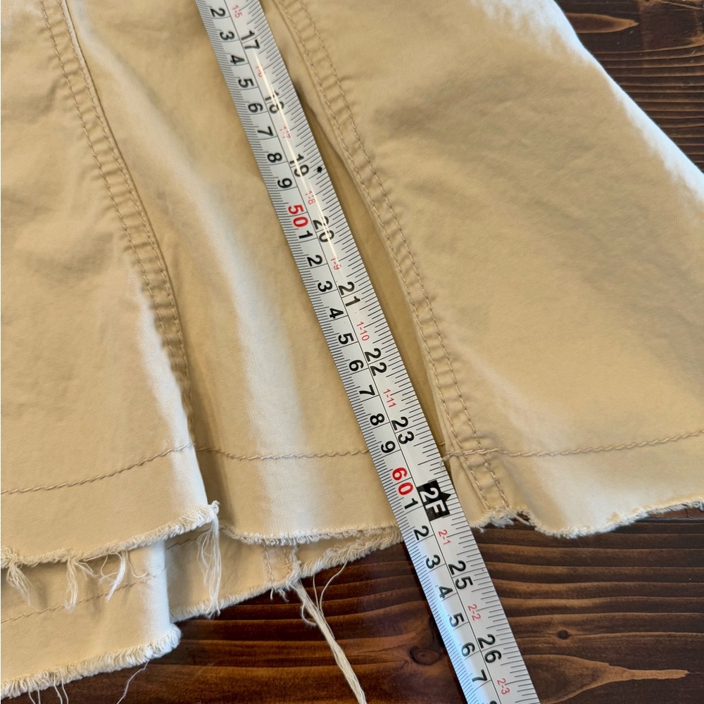 Vintage Y2K Banana Republic Women’s Khaki A-Line Skirt with Frayed Hem Size 8 - Picture 9 of 10
